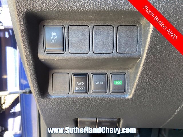 Used 2017 Nissan Rogue S AWD/4WD image 28