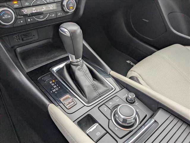 Used 2017 MAZDA MAZDA3 Grand Touring image 11