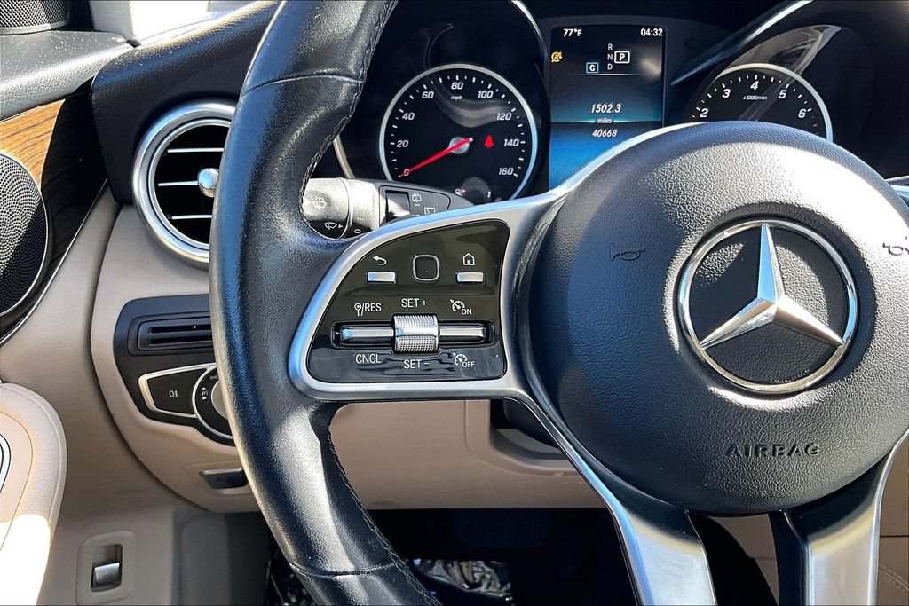 Used 2021 Mercedes-Benz GLC 300 image 11
