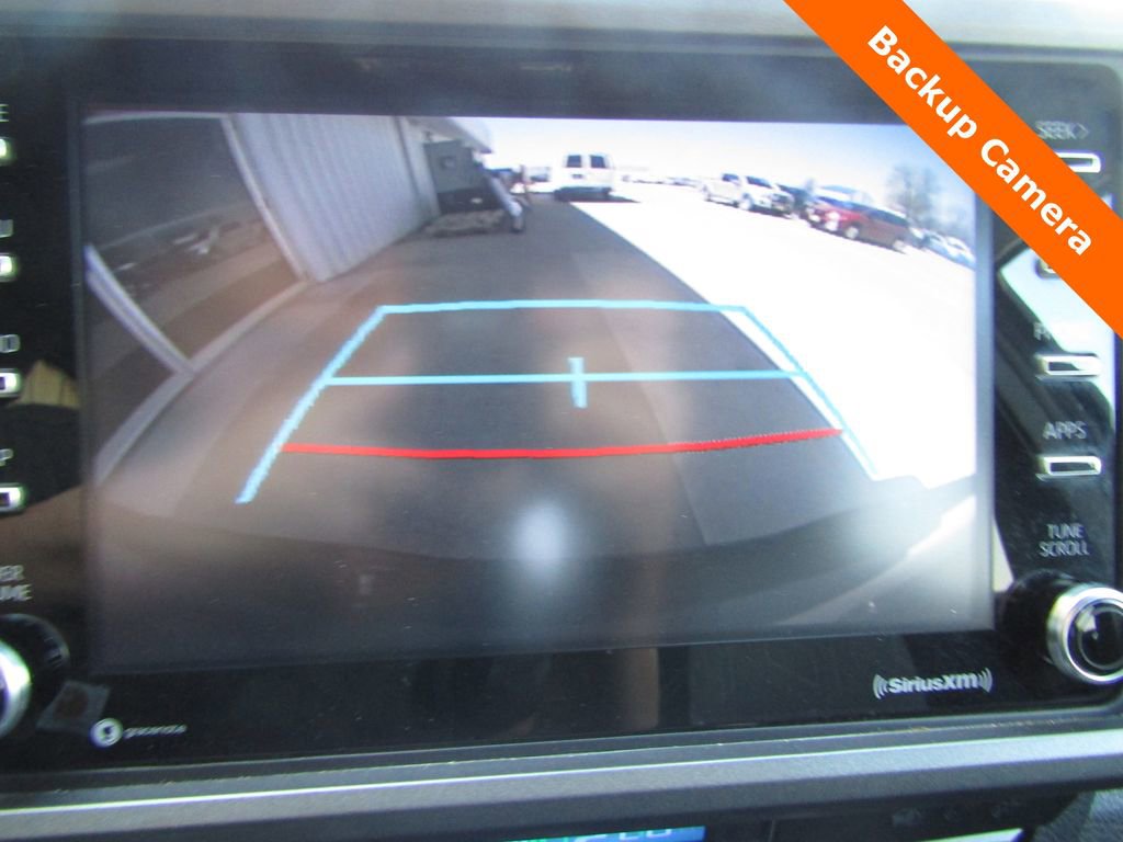 Used 2022 Toyota Tacoma TRD Off-Road w/ Technology Package image 9