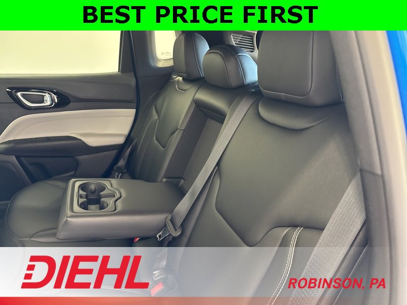 New 2026 Jeep Compass Limited image 17