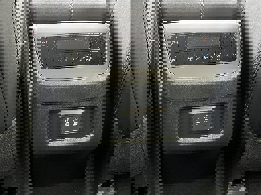 New 2026 Nissan Pathfinder SL image 33