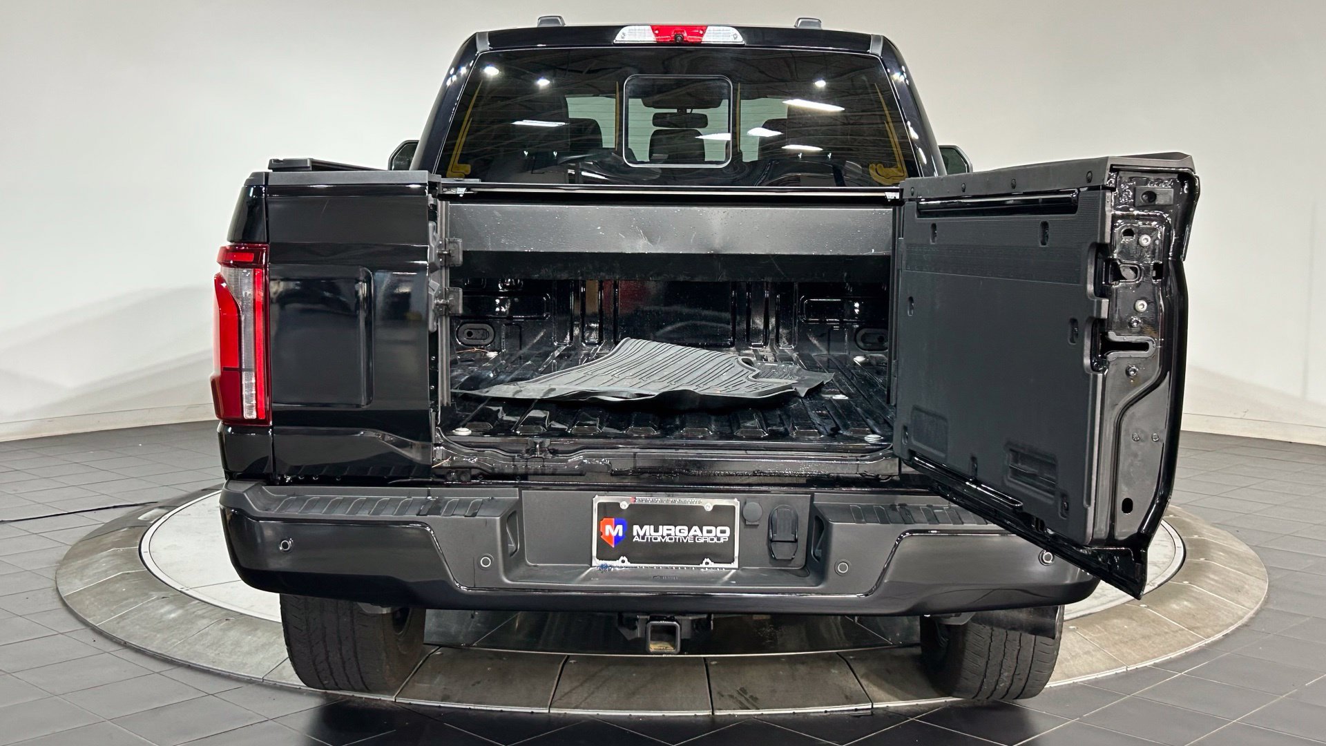 Used 2025 Ford F150 Platinum w/ Equipment Group 702A High AWD/4WD image 34