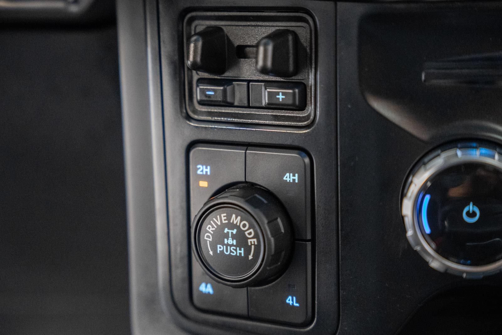 Certified 2024 Ford F150 Raptor AWD/4WD image 27