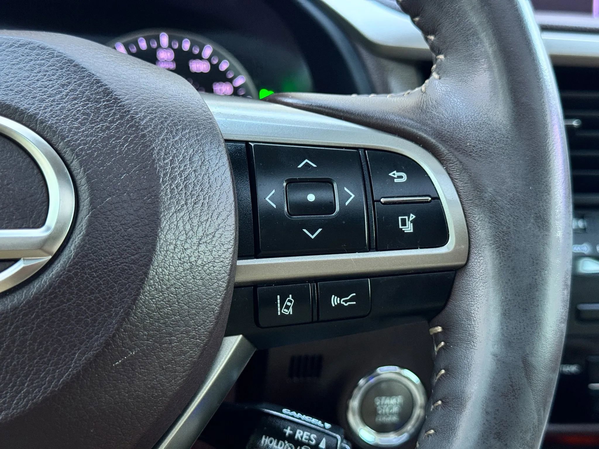 Used 2018 Lexus RX 350 FWD w/ Premium Package image 29