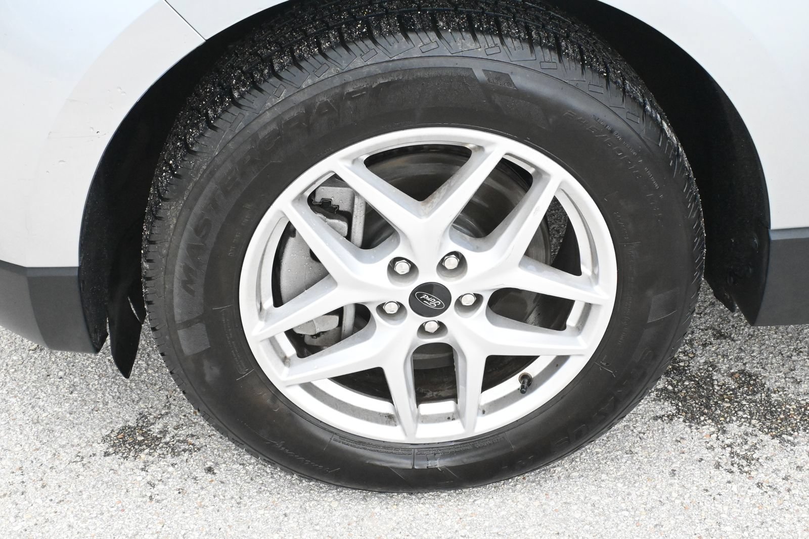 Used 2024 Ford Edge SEL AWD/4WD image 6