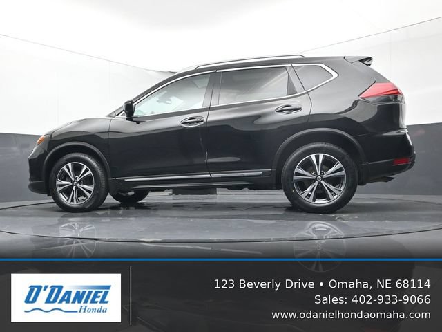 Used 2017 Nissan Rogue SL w/ SL Premium Package AWD/4WD image 10