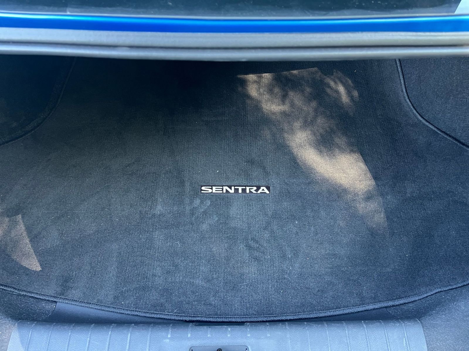 Used 2025 Nissan Sentra SV FWD image 29
