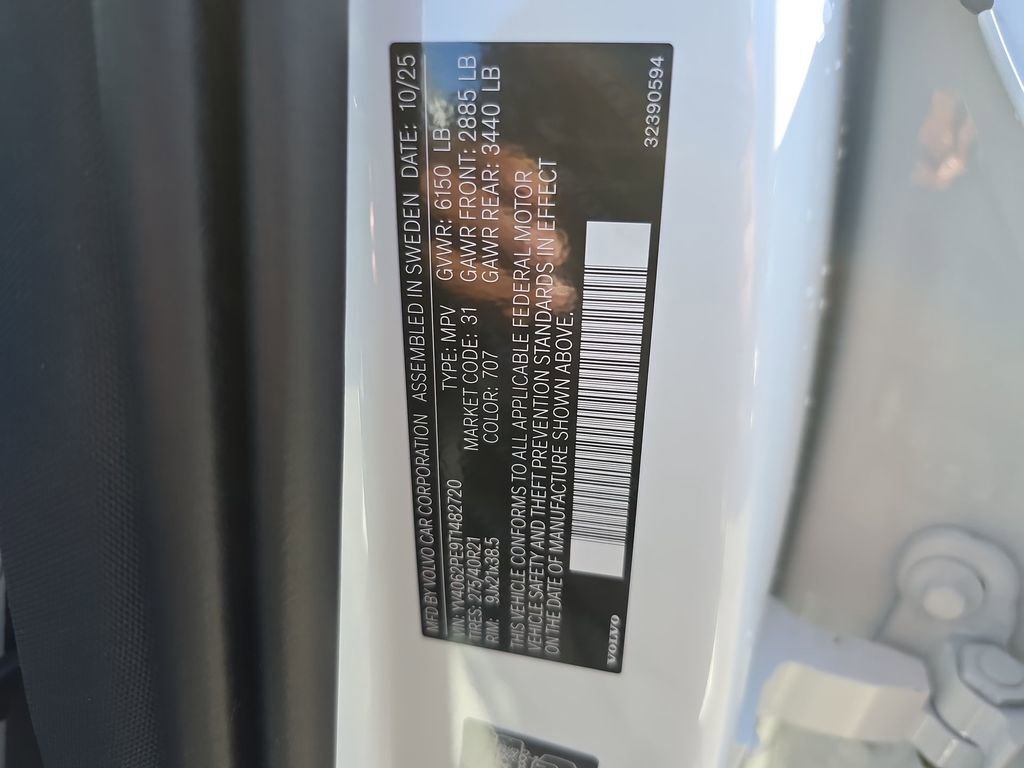 New 2026 Volvo XC90 B6 Plus w/ Protection Package Premier image 48