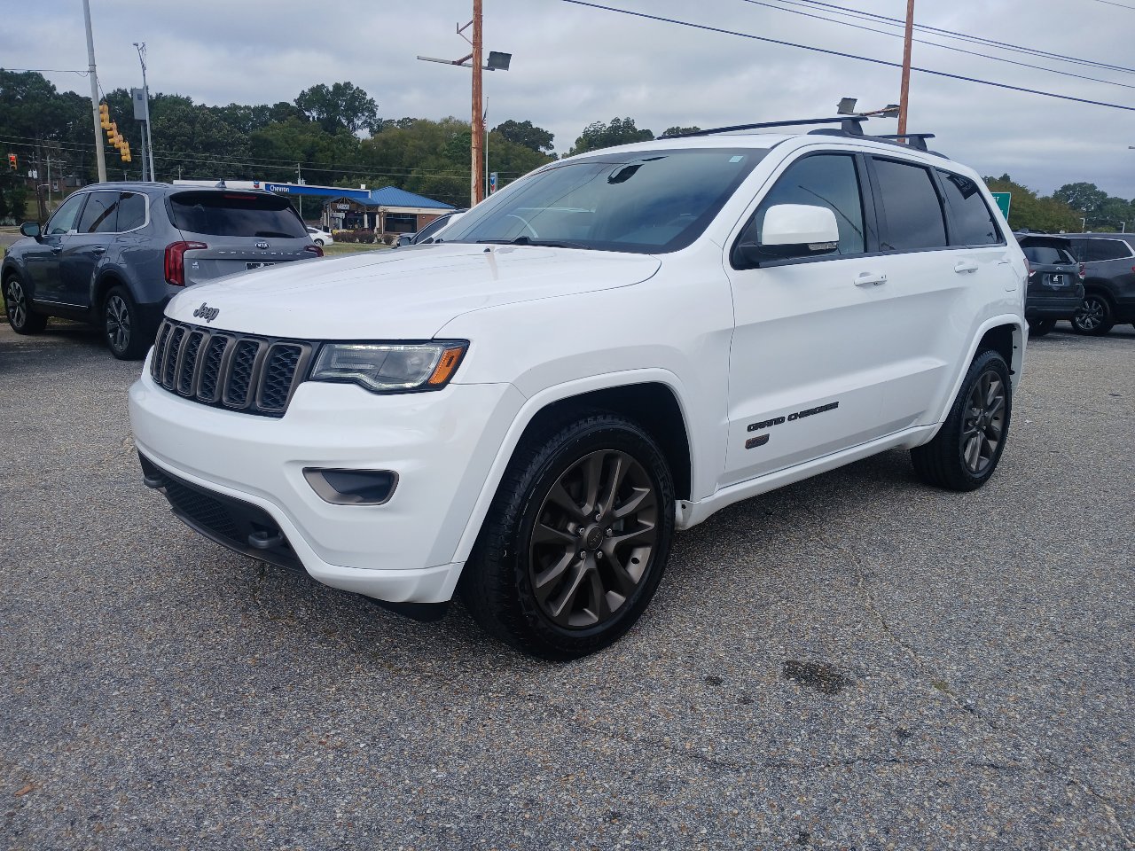 Used 2017 Jeep Grand Cherokee Limited 75th Anniversary image 13