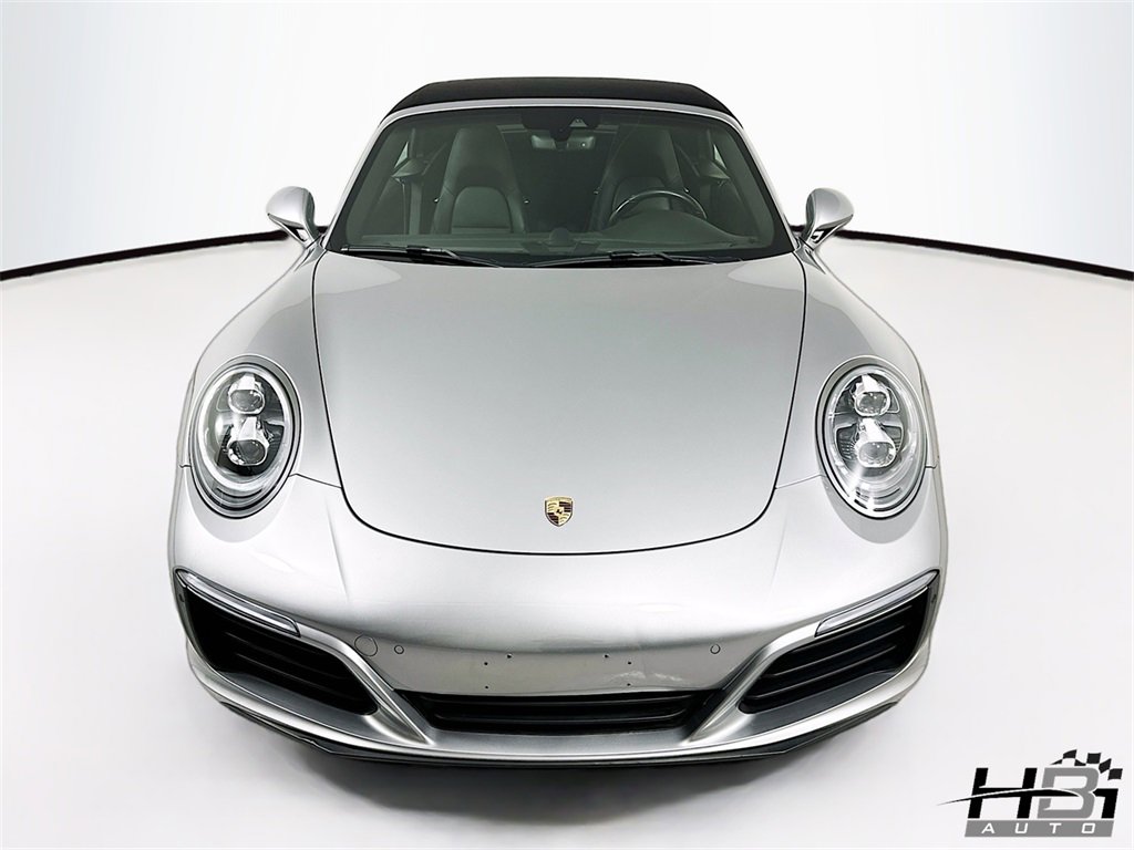 Used 2018 Porsche 911 Carrera S image 3