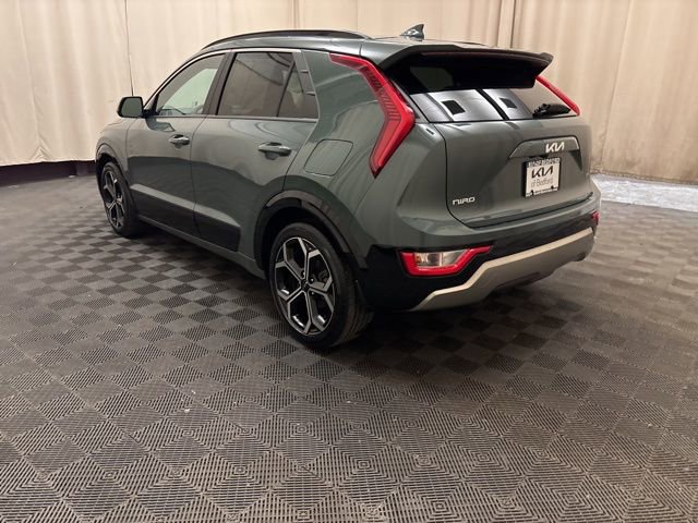 Certified 2023 Kia Niro EX Touring image 7