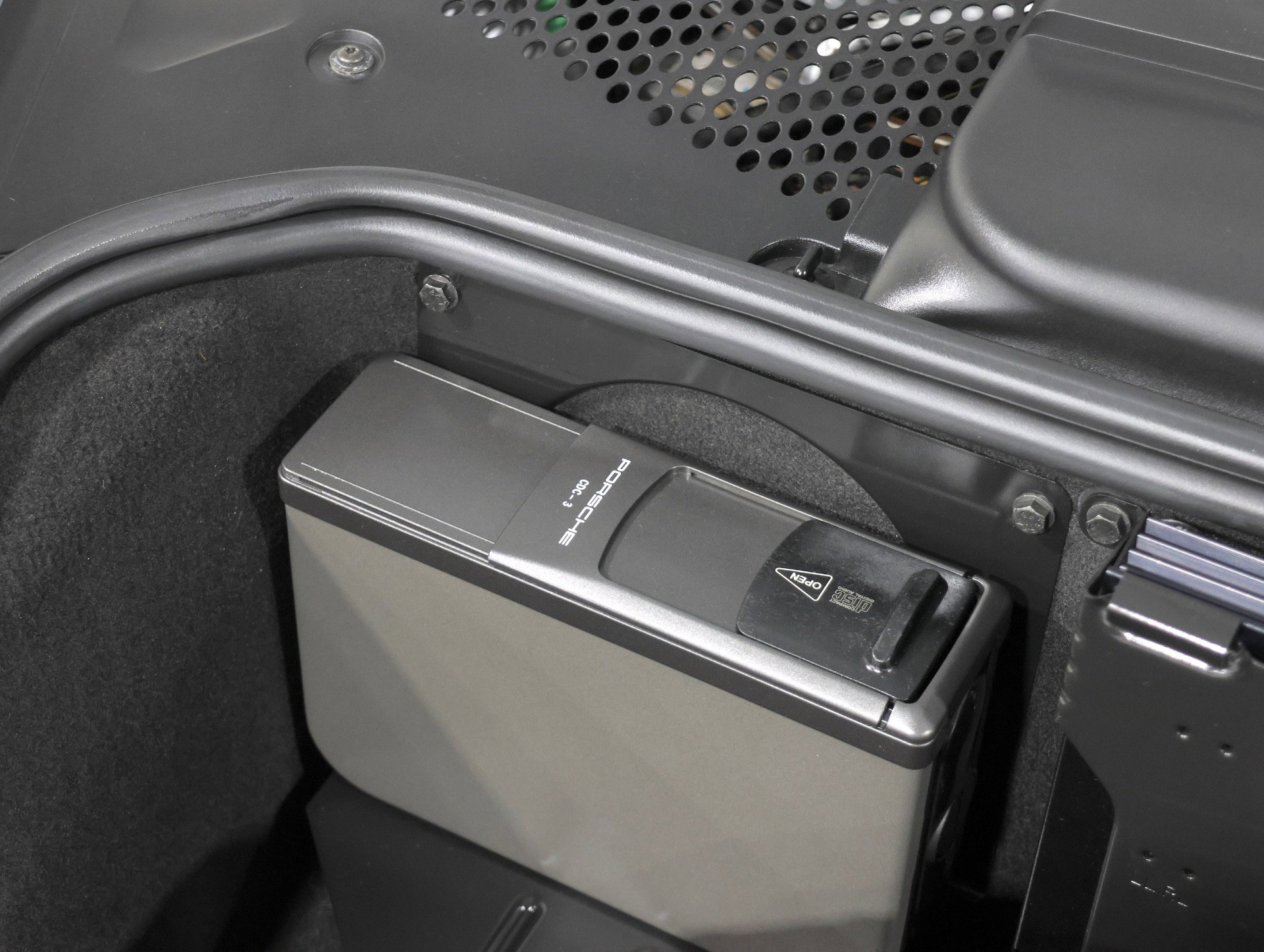 Used 2001 Porsche Boxster S image 23