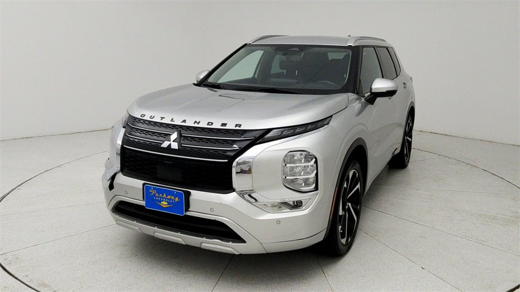 Used 2023 Mitsubishi Outlander SEL