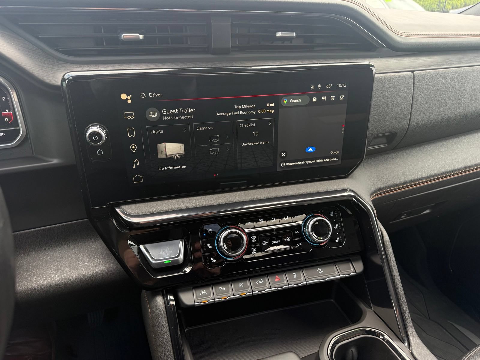 Used 2023 GMC Sierra 1500 AT4 w/ Technology Package AWD/4WD image 18