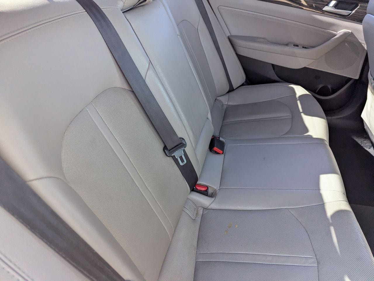 Used 2015 Hyundai Sonata Limited w/ Option Group 06 image 14
