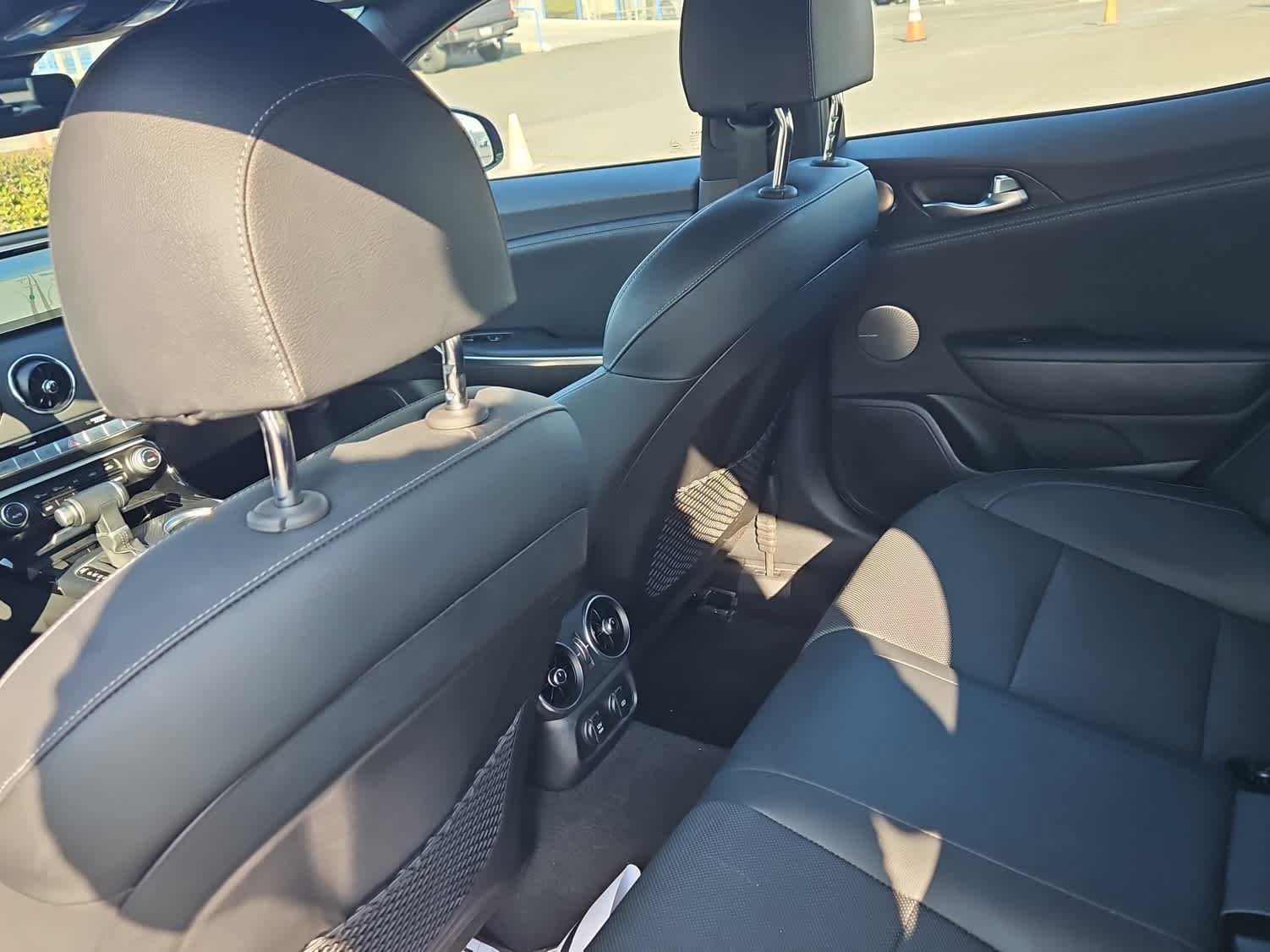 Used 2023 Kia Stinger GT-Line w/ Sun & Sound Package image 11