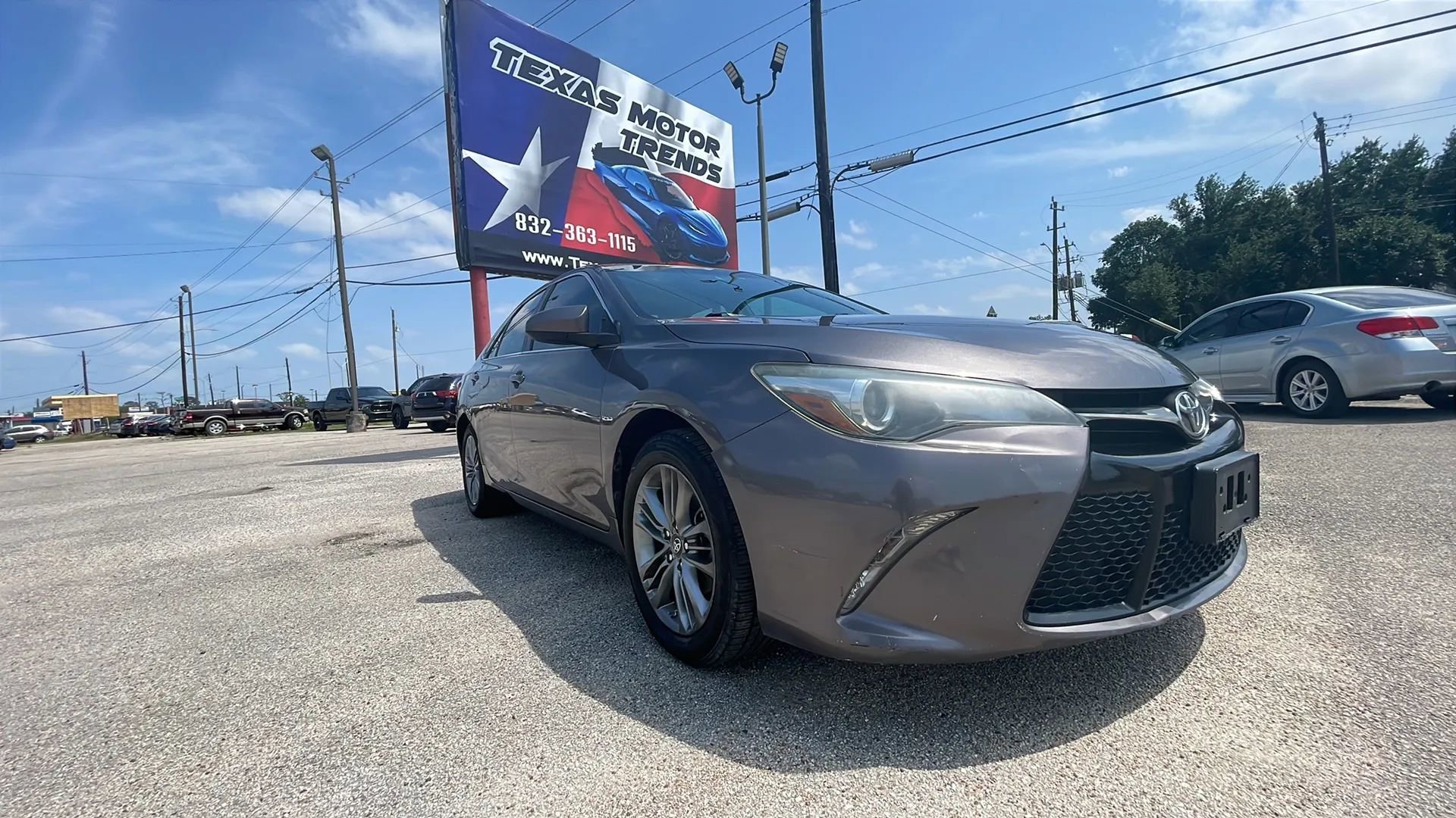 Used 2016 Toyota Camry SE FWD image 7