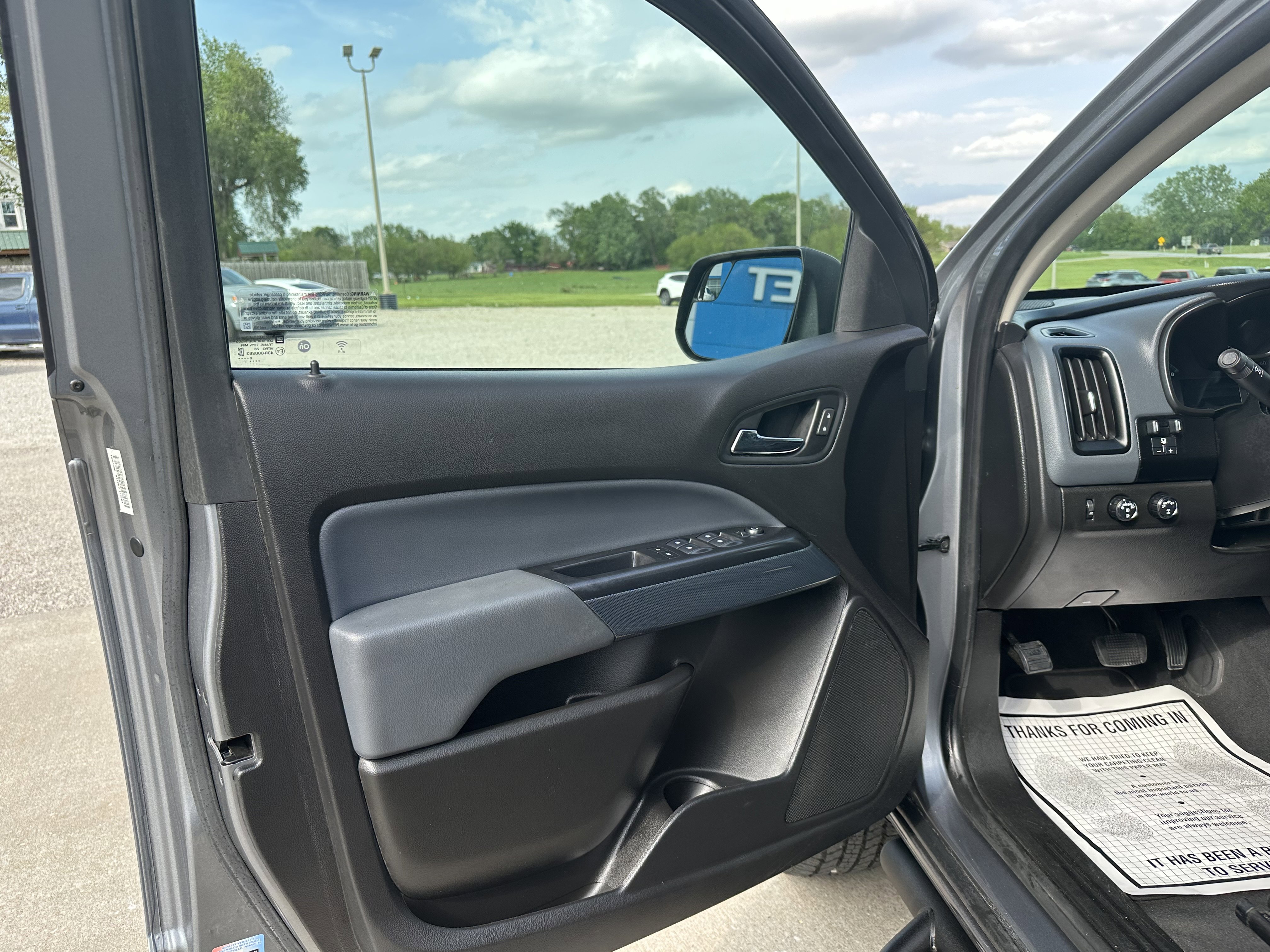 Used 2021 Chevrolet Colorado Z71 w/ Safety Package AWD/4WD image 20
