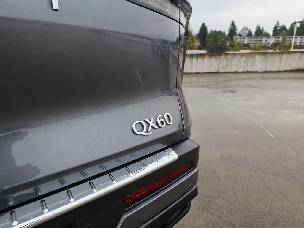 Certified 2024 INFINITI QX60 Luxe w/ Cargo Package image 16