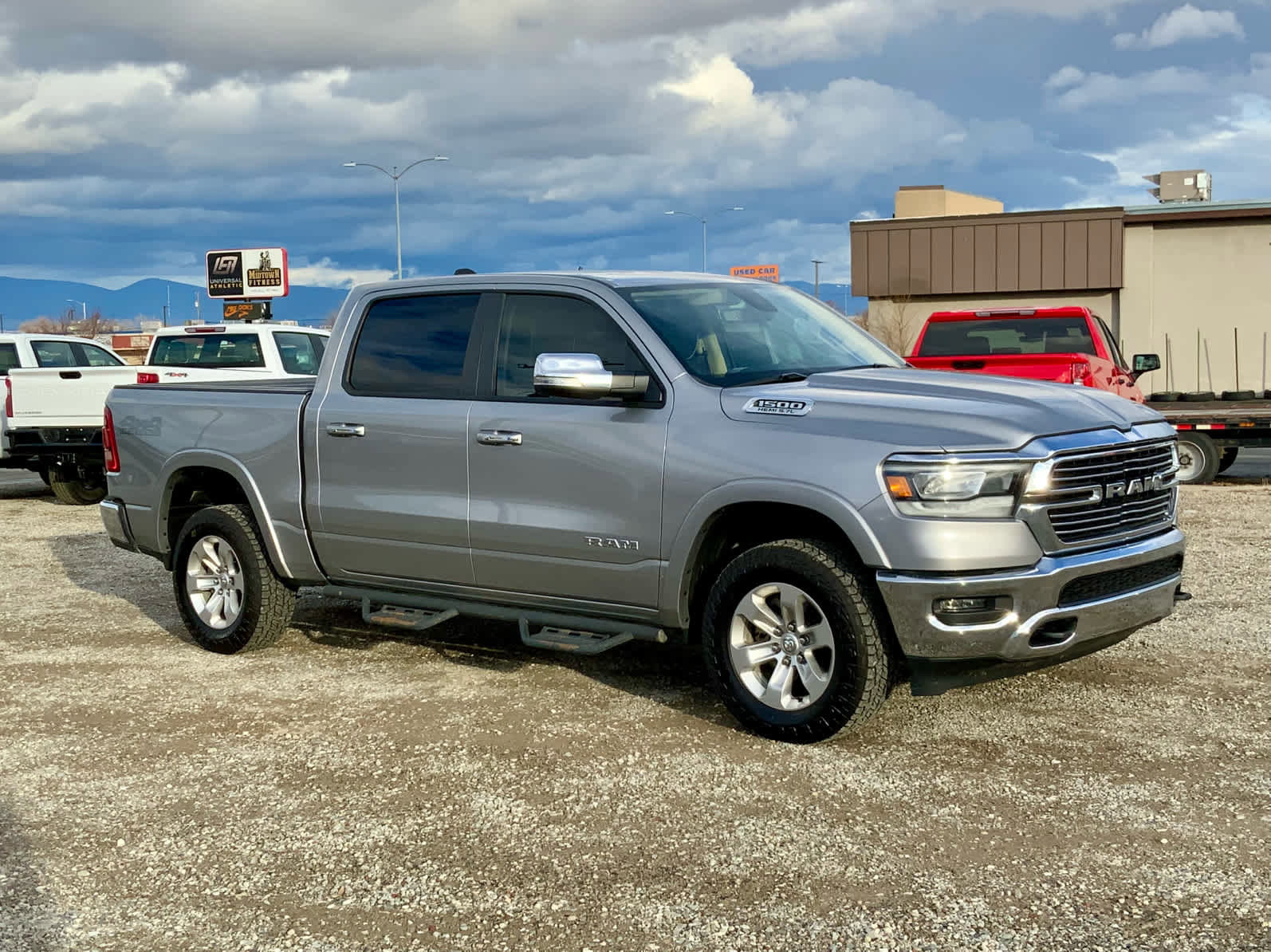 Used 2020 RAM 1500 Laramie w/ Off Road Group image 7