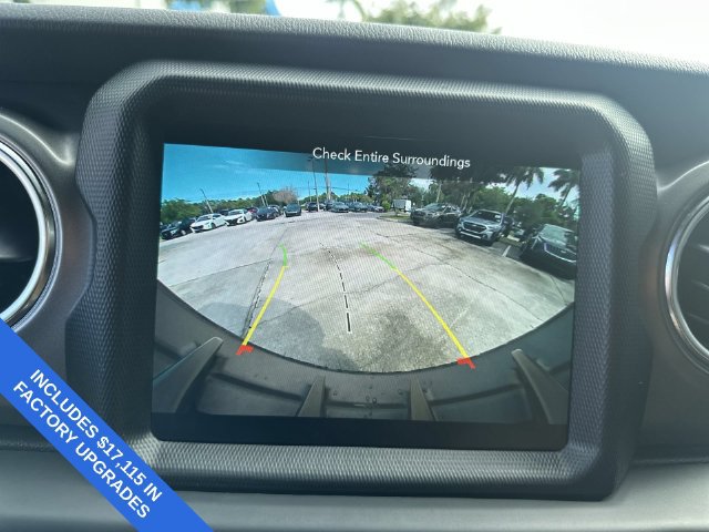 Used 2021 Jeep Wrangler Unlimited Rubicon AWD/4WD image 24