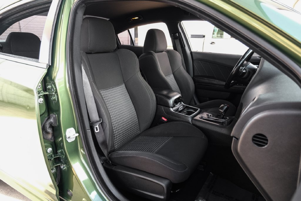 Used 2020 Dodge Charger R/T RWD image 34