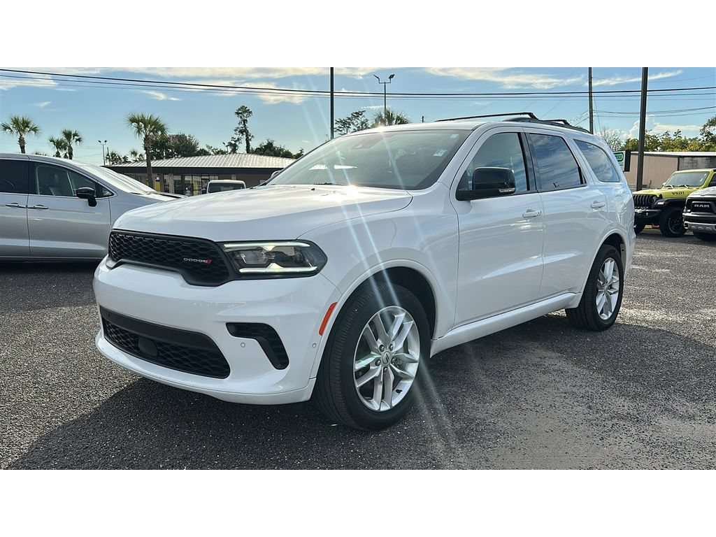 Used 2025 Dodge Durango GT AWD/4WD image 2