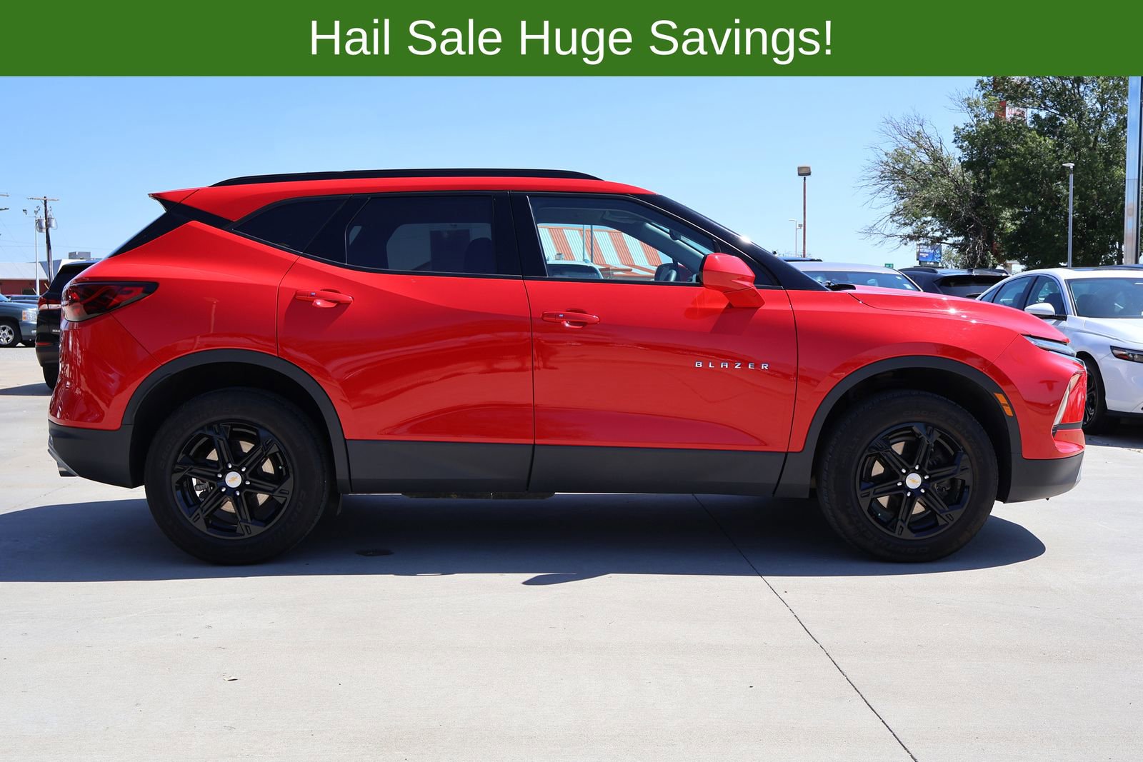 Used 2024 Chevrolet Blazer LT w/ Convenience Package FWD image 5