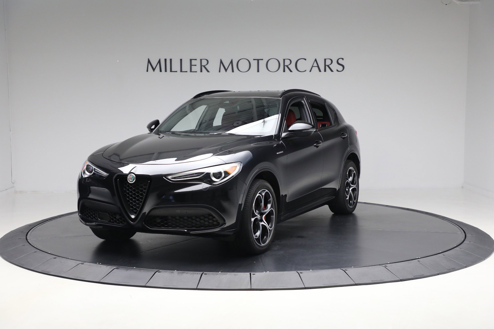 Used 2022 Alfa Romeo Stelvio Veloce