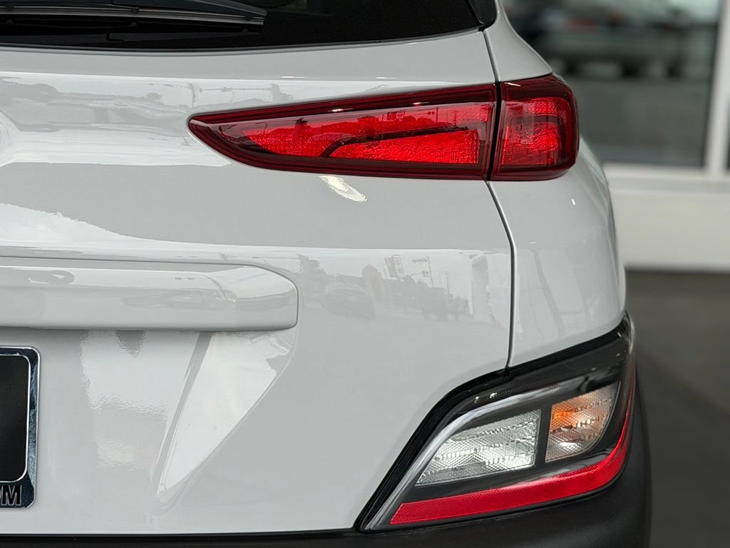 Used 2023 Hyundai Kona SEL FWD image 13