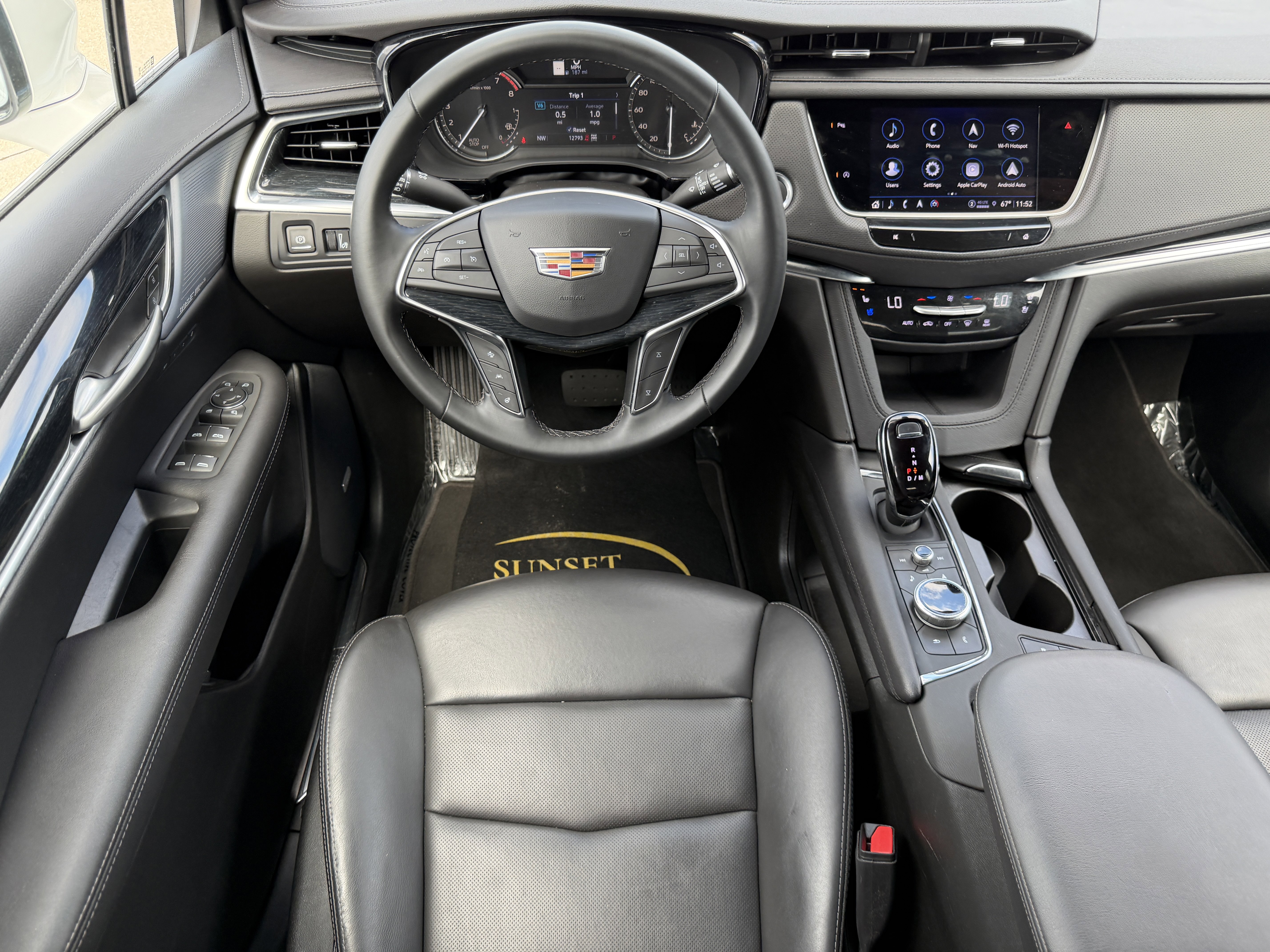 Certified 2025 Cadillac XT5 Premium Luxury AWD/4WD image 14