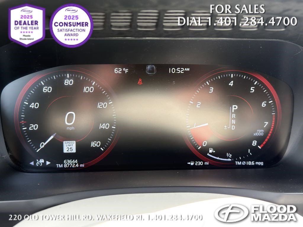 Used 2022 Volvo XC90 T6 Momentum w/ Advanced Package image 16