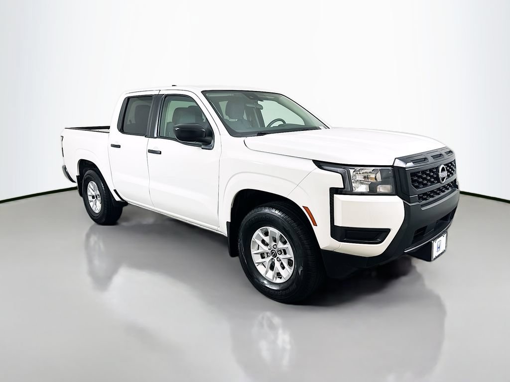 Used 2025 Nissan Frontier S RWD image 3