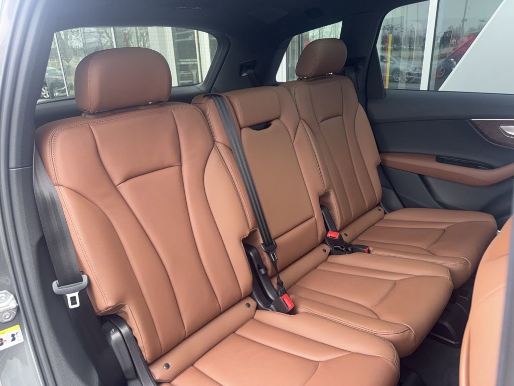 New 2026 Audi Q7 3.0T Premium AWD/4WD image 12