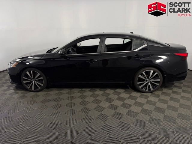 Used 2020 Nissan Altima 2.5 SR w/ Premium Package FWD image 31