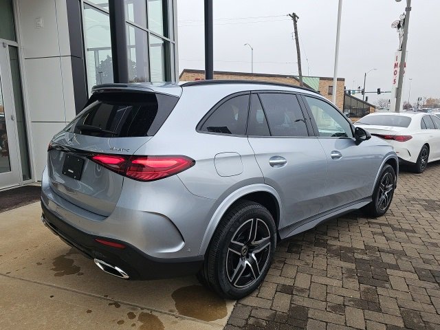 New 2026 Mercedes-Benz GLC 300 4MATIC image 3
