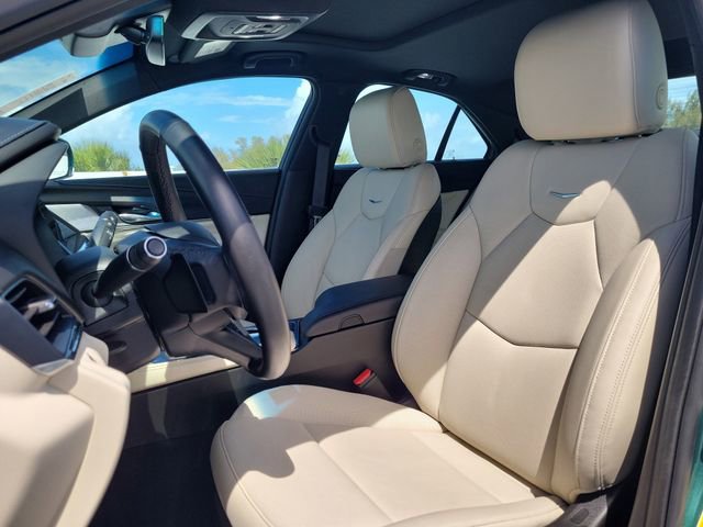 Used 2025 Cadillac CT4 Premium Luxury image 17
