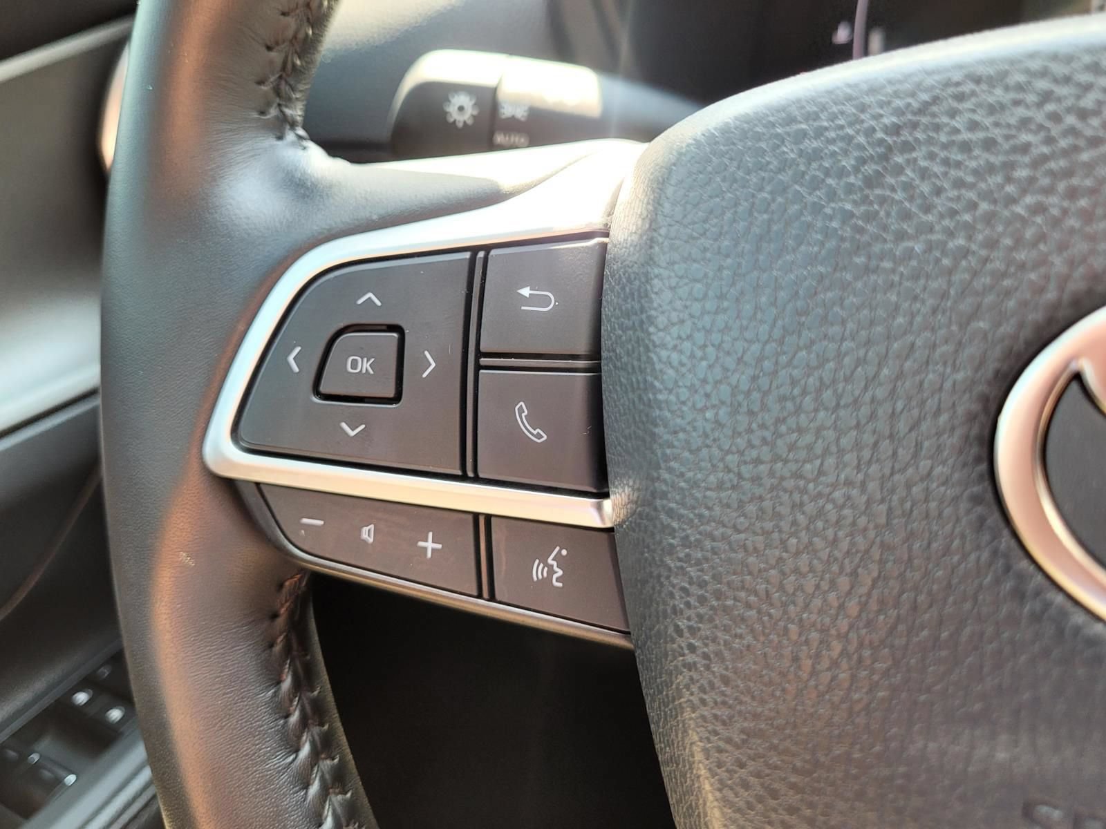 Used 2026 Toyota Grand Highlander FWD image 32