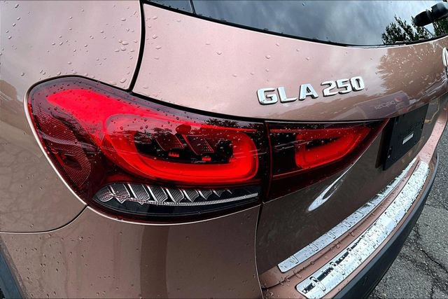 Certified 2023 Mercedes-Benz GLA 250 4MATIC image 25
