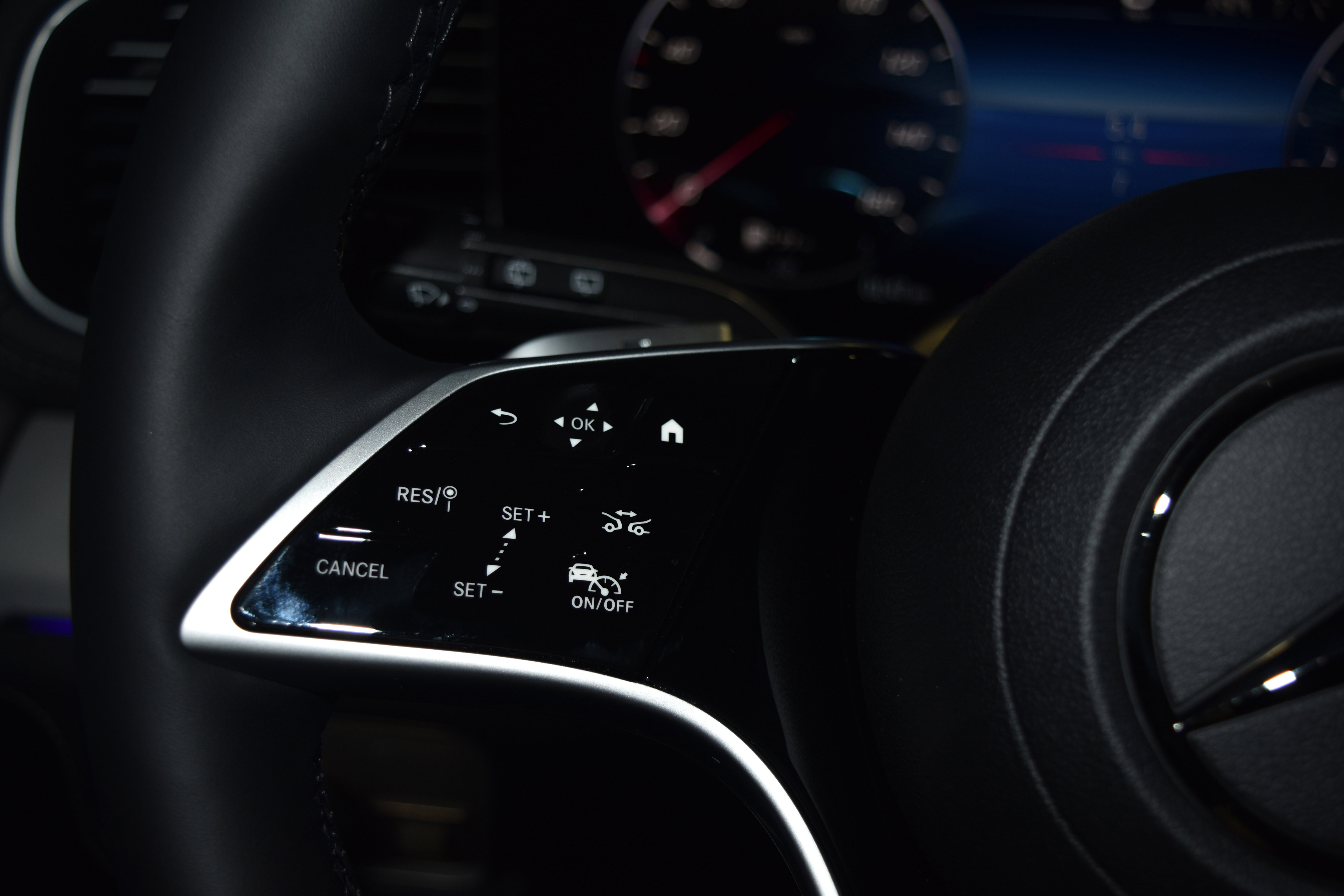 New 2026 Mercedes-Benz GLE 450 4MATIC image 8