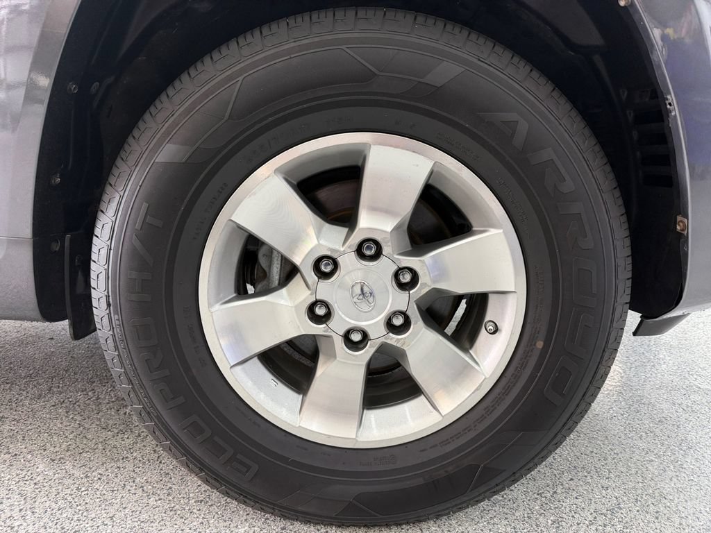 Used 2013 Toyota 4Runner SR5 w/ Convenience Pkg RWD image 25