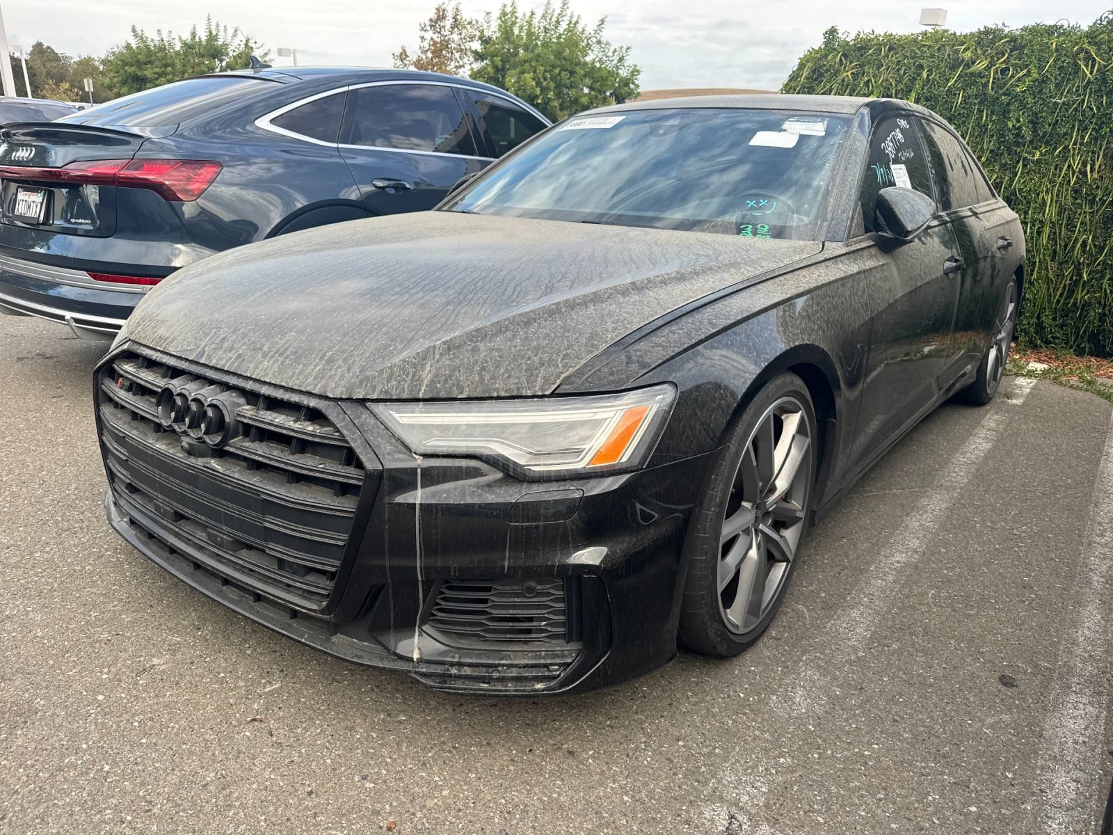 Used 2021 Audi S6 Premium Plus w/ S Sport Package AWD/4WD image 2