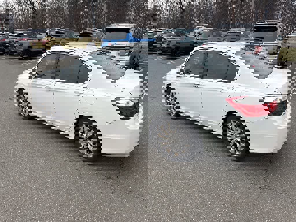 Used 2015 Honda Accord EX-L image 19