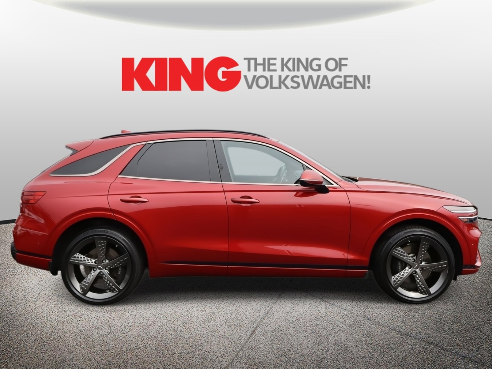 Used 2023 Genesis GV70 2.5T w/ Sport Prestige Package image 2