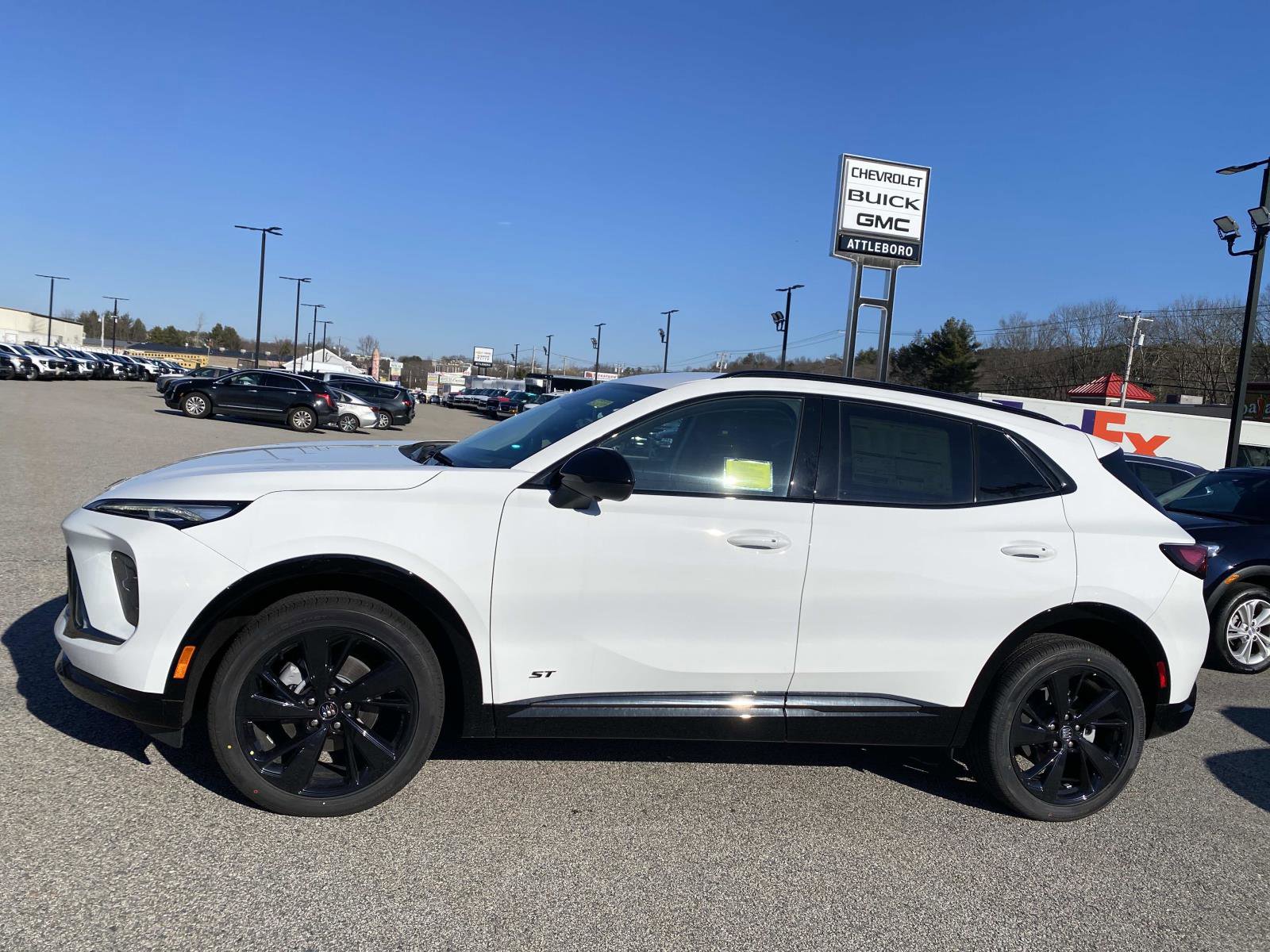 New 2026 Buick Envision Sport Touring image 2