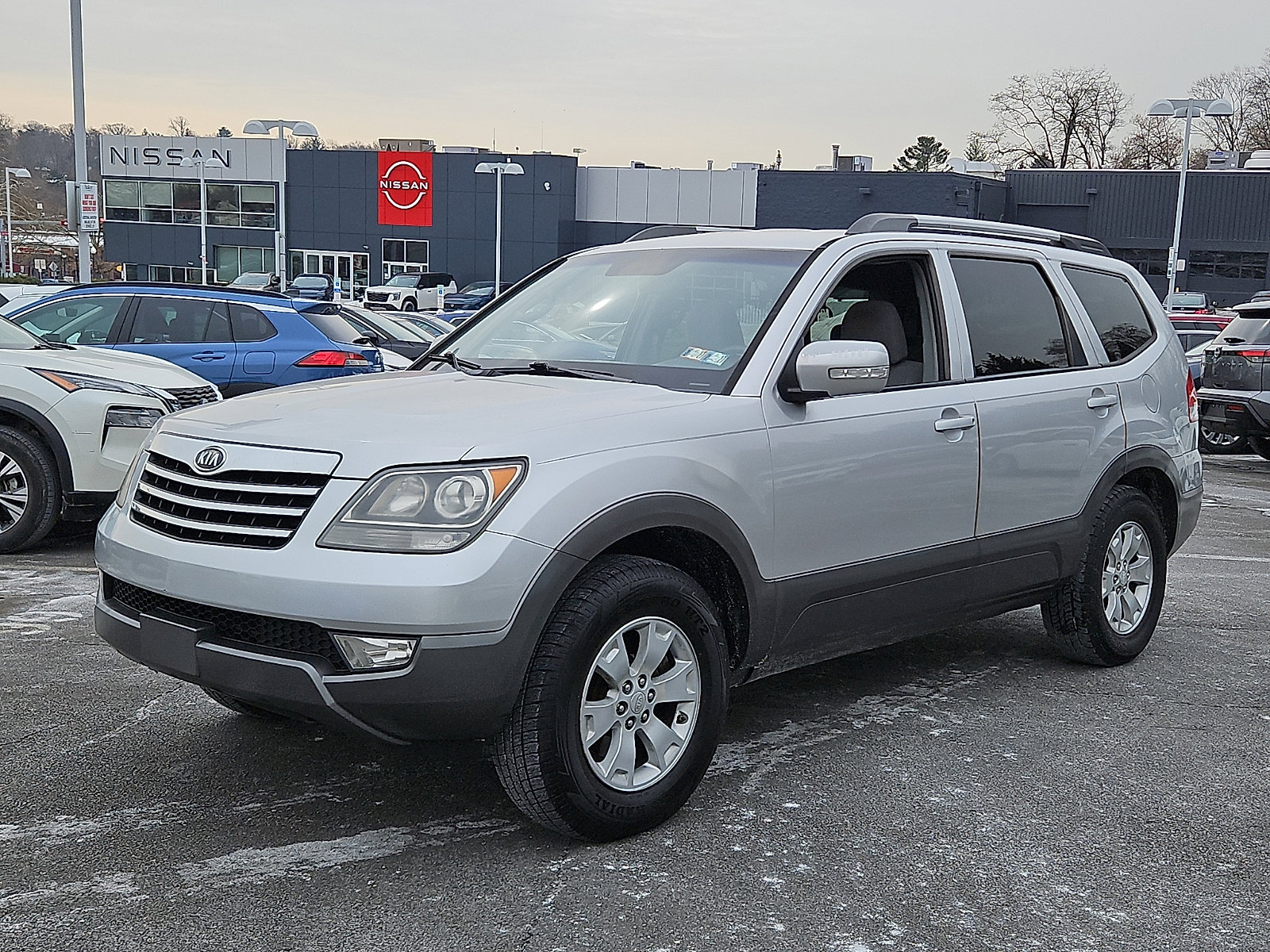 Used 2009 Kia Borrego EX image 3