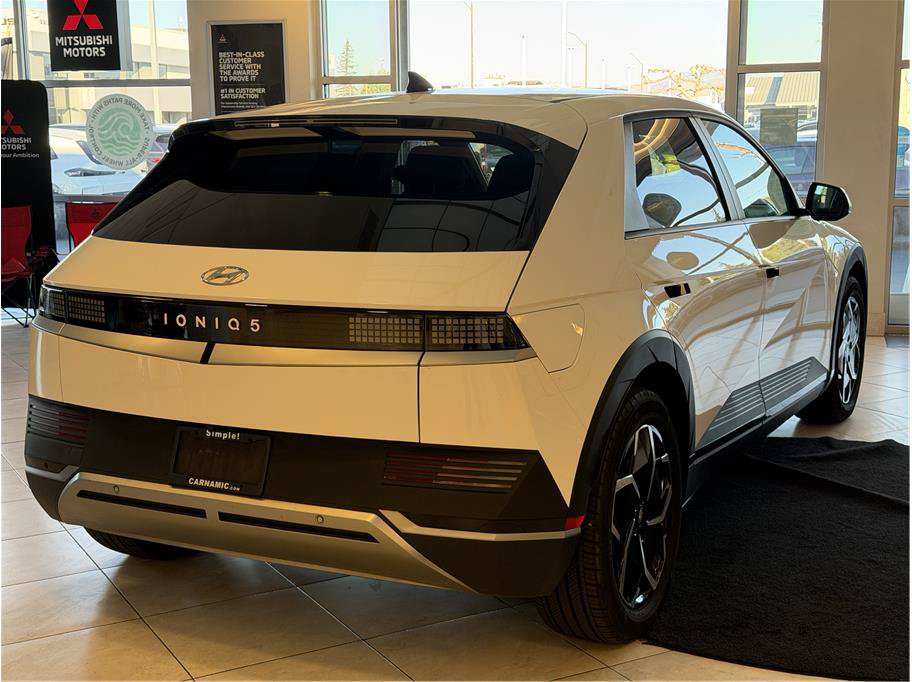 Used 2024 Hyundai Ioniq 5 SEL RWD image 5