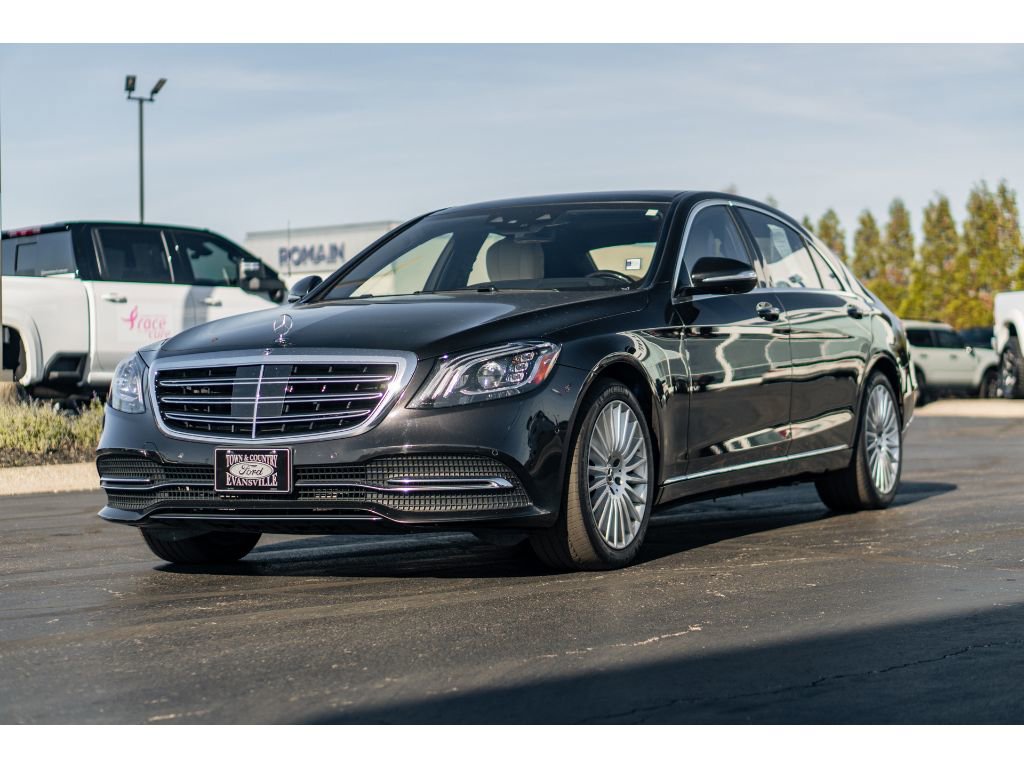 Used 2018 Mercedes-Benz S 560 4MATIC Sedan image 2