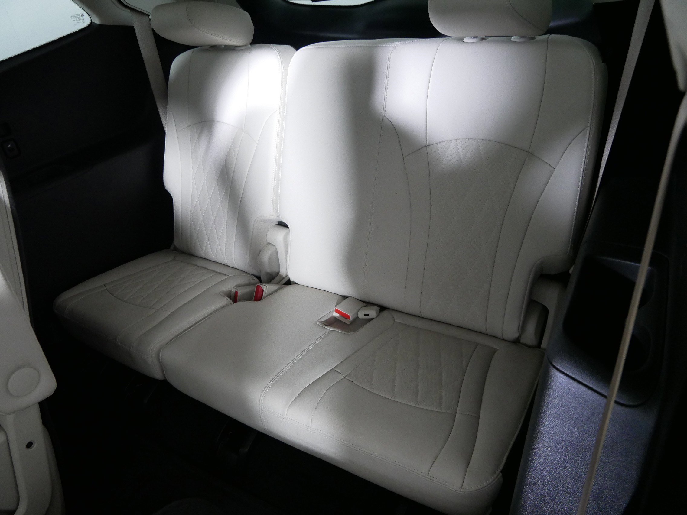 Certified 2023 Buick Enclave Avenir w/ Avenir Technology Package image 33